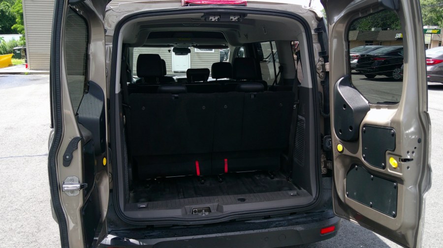 2019 Ford Transit Connect Wagon XL LWB w/Rear Symmetrical Doors, available for sale in Yantic, Connecticut | Yantic Auto Center. Yantic, Connecticut 2019 Ford Transit Connect Wagon XL LWB w/Rear Symmetrical Doors, available for sale in Yantic, Connecticut | Yantic Auto Center. Yantic, Connecticut