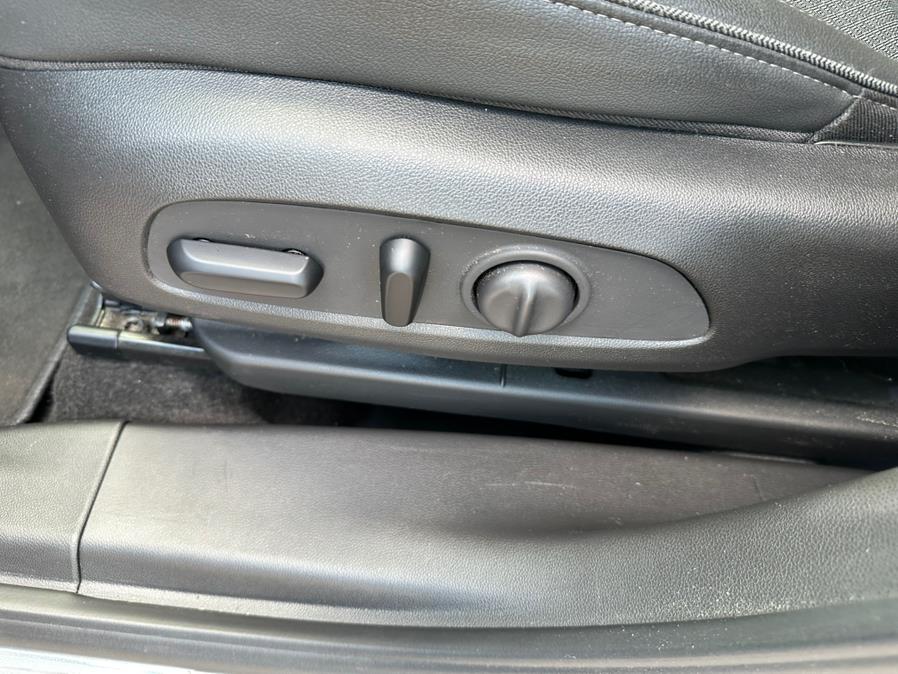 2020 Buick Encore GX AWD 4dr Preferred, available for sale in South Windsor, Connecticut | Mike And Tony Auto Sales, Inc. South Windsor, Connecticut 2020 Buick Encore GX AWD 4dr Preferred, available for sale in South Windsor, Connecticut | Mike And Tony Auto Sales, Inc. South Windsor, Connecticut