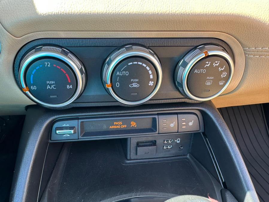 2019 Mazda MX-5 Miata RF Grand Touring Manual, available for sale in South Windsor, Connecticut | Mike And Tony Auto Sales, Inc. South Windsor, Connecticut 2019 Mazda MX-5 Miata RF Grand Touring Manual, available for sale in South Windsor, Connecticut | Mike And Tony Auto Sales, Inc. South Windsor, Connecticut