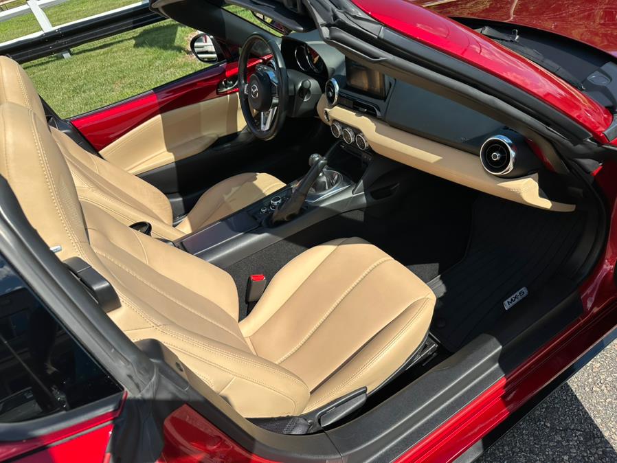 2019 Mazda MX-5 Miata RF Grand Touring Manual, available for sale in South Windsor, Connecticut | Mike And Tony Auto Sales, Inc. South Windsor, Connecticut 2019 Mazda MX-5 Miata RF Grand Touring Manual, available for sale in South Windsor, Connecticut | Mike And Tony Auto Sales, Inc. South Windsor, Connecticut
