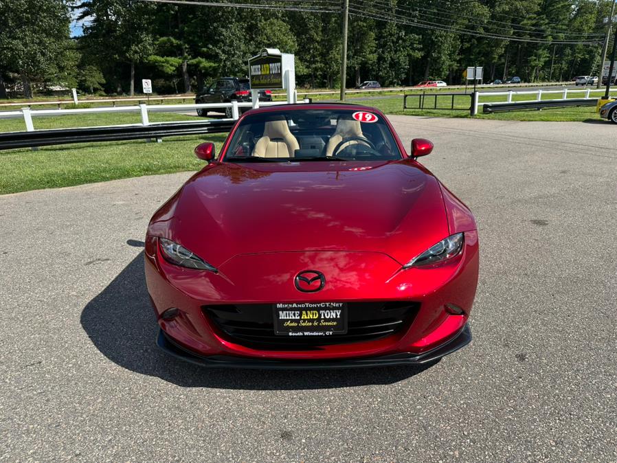 2019 Mazda MX-5 Miata RF Grand Touring Manual, available for sale in South Windsor, Connecticut | Mike And Tony Auto Sales, Inc. South Windsor, Connecticut 2019 Mazda MX-5 Miata RF Grand Touring Manual, available for sale in South Windsor, Connecticut | Mike And Tony Auto Sales, Inc. South Windsor, Connecticut