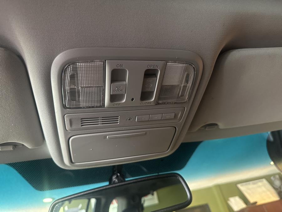2015 Honda Pilot 4WD 4dr Touring w/RES & Navi, available for sale in West Hartford, Connecticut | AutoMax. West Hartford, Connecticut 2015 Honda Pilot 4WD 4dr Touring w/RES & Navi, available for sale in West Hartford, Connecticut | AutoMax. West Hartford, Connecticut