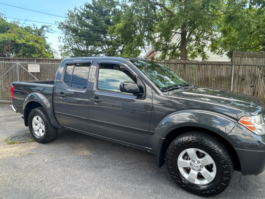 2012 Nissan Frontier 4WD Crew Cab SWB Auto, available for sale in West Babylon, New York | New Gen Auto Group. West Babylon, New York 2012 Nissan Frontier 4WD Crew Cab SWB Auto, available for sale in West Babylon, New York | New Gen Auto Group. West Babylon, New York