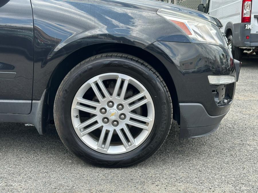 2015 Chevrolet Traverse AWD 4dr LT w/1LT, available for sale in Irvington , New Jersey | Auto Haus of Irvington Corp. Irvington , New Jersey 2015 Chevrolet Traverse AWD 4dr LT w/1LT, available for sale in Irvington , New Jersey | Auto Haus of Irvington Corp. Irvington , New Jersey