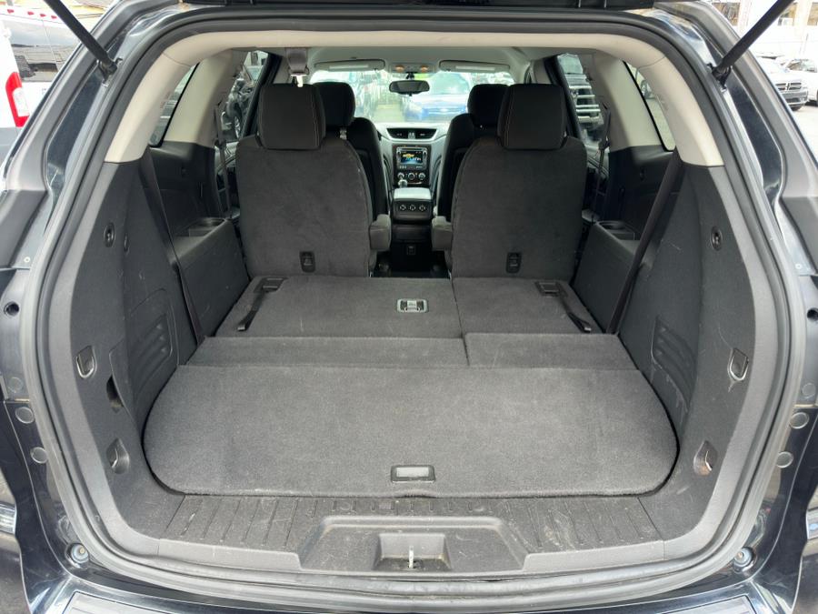2015 Chevrolet Traverse AWD 4dr LT w/1LT, available for sale in Irvington , New Jersey | Auto Haus of Irvington Corp. Irvington , New Jersey 2015 Chevrolet Traverse AWD 4dr LT w/1LT, available for sale in Irvington , New Jersey | Auto Haus of Irvington Corp. Irvington , New Jersey