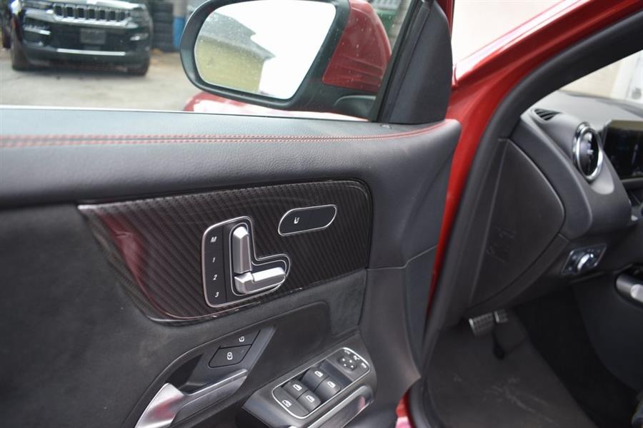 2021 Mercedes-benz Glb GLB 250, available for sale in Valley Stream, New York | Certified Performance Motors. Valley Stream, New York 2021 Mercedes-benz Glb GLB 250, available for sale in Valley Stream, New York | Certified Performance Motors. Valley Stream, New York
