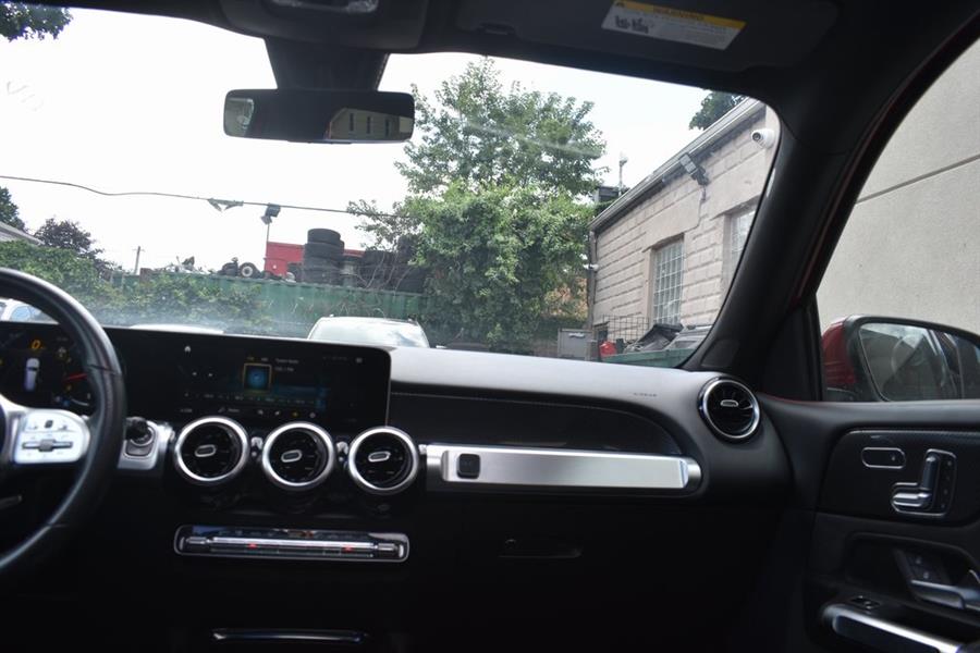 2021 Mercedes-benz Glb GLB 250, available for sale in Valley Stream, New York | Certified Performance Motors. Valley Stream, New York 2021 Mercedes-benz Glb GLB 250, available for sale in Valley Stream, New York | Certified Performance Motors. Valley Stream, New York