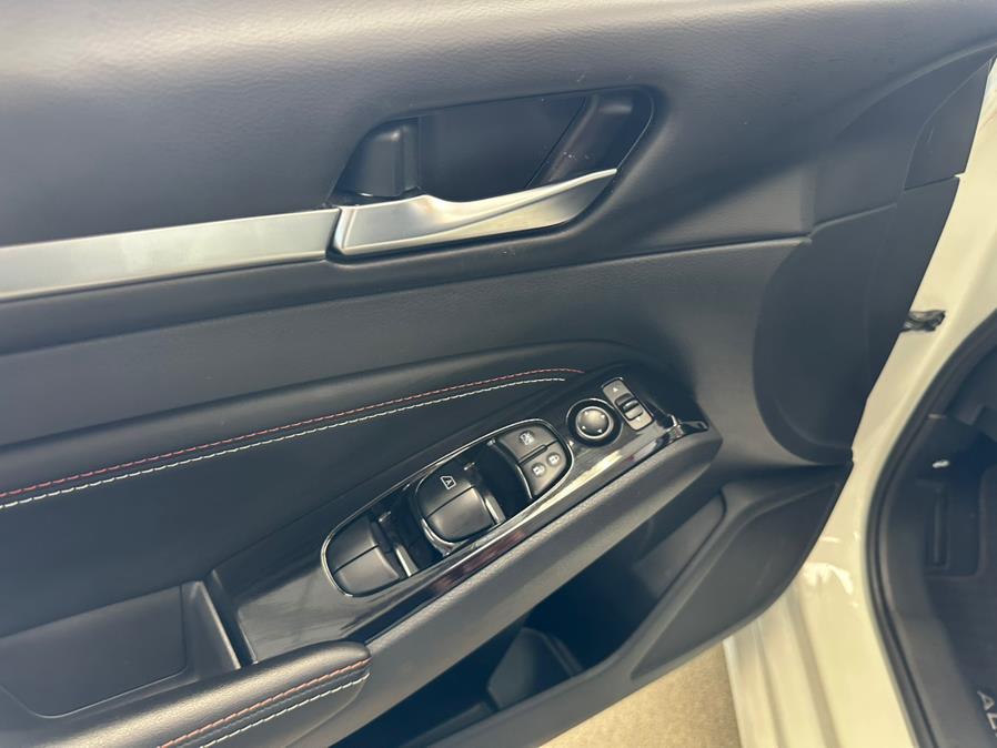 2023 Nissan Altima 2.5 SR Sedan, available for sale in Inwood, New York | 5 Towns Drive. Inwood, New York 2023 Nissan Altima 2.5 SR Sedan, available for sale in Inwood, New York | 5 Towns Drive. Inwood, New York