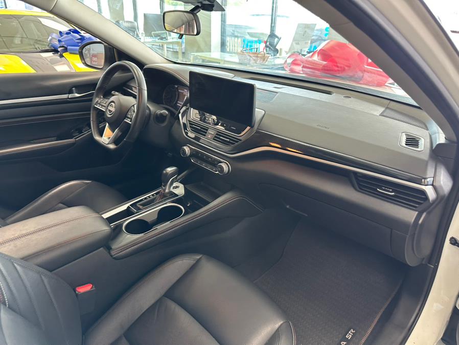 2023 Nissan Altima 2.5 SR Sedan, available for sale in Inwood, New York | 5 Towns Drive. Inwood, New York 2023 Nissan Altima 2.5 SR Sedan, available for sale in Inwood, New York | 5 Towns Drive. Inwood, New York