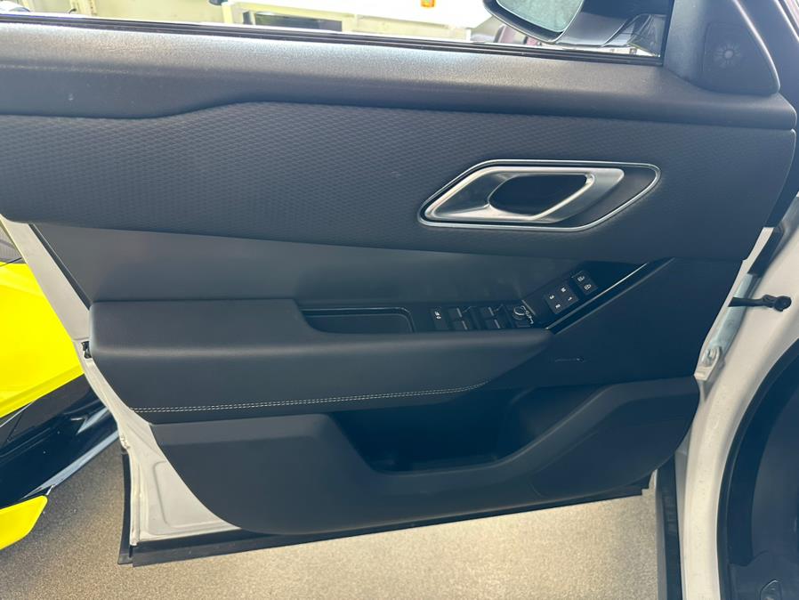 2021 Land Rover Range Rover Velar P250 S, available for sale in Inwood, New York | 5 Towns Drive. Inwood, New York 2021 Land Rover Range Rover Velar P250 S, available for sale in Inwood, New York | 5 Towns Drive. Inwood, New York
