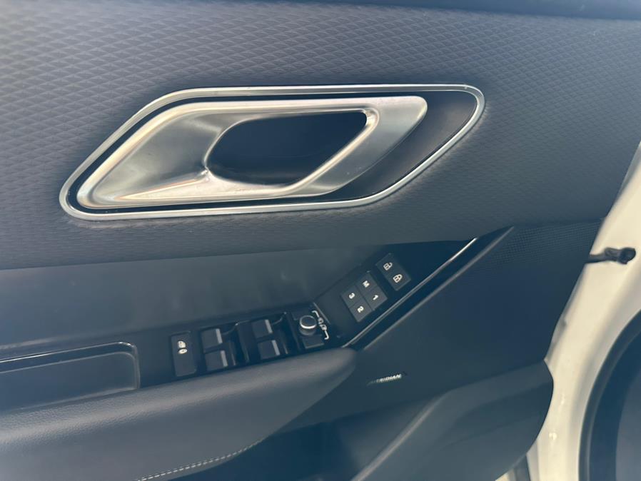 2021 Land Rover Range Rover Velar P250 S, available for sale in Inwood, New York | 5 Towns Drive. Inwood, New York 2021 Land Rover Range Rover Velar P250 S, available for sale in Inwood, New York | 5 Towns Drive. Inwood, New York