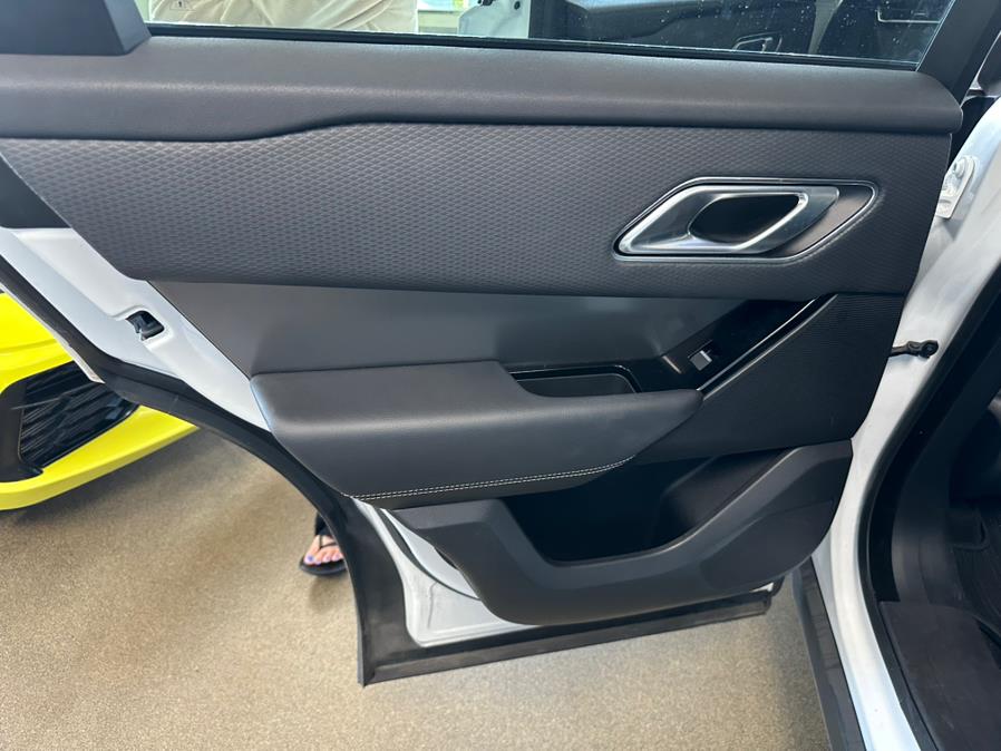 2021 Land Rover Range Rover Velar P250 S, available for sale in Inwood, New York | 5 Towns Drive. Inwood, New York 2021 Land Rover Range Rover Velar P250 S, available for sale in Inwood, New York | 5 Towns Drive. Inwood, New York