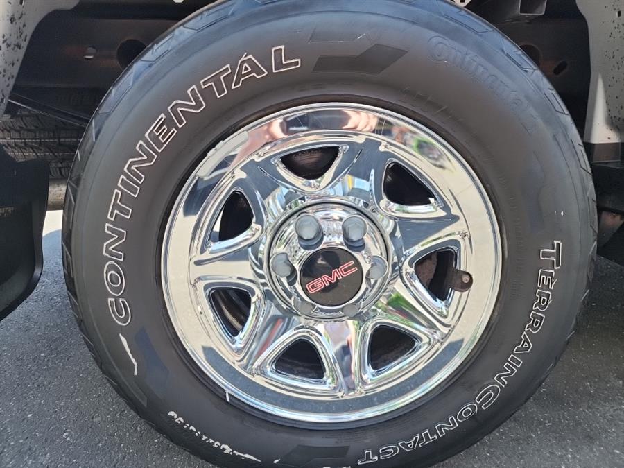 2018 GMC Sierra 1500 4WD Reg Cab 133.0", available for sale in Islip, New York | L.I. Auto Gallery. Islip, New York 2018 GMC Sierra 1500 4WD Reg Cab 133.0", available for sale in Islip, New York | L.I. Auto Gallery. Islip, New York