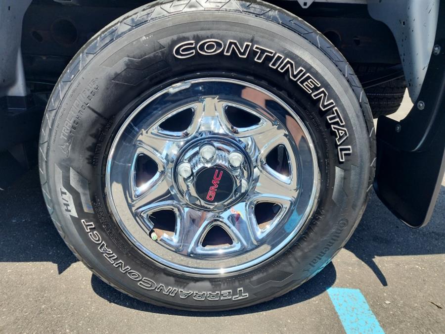 2018 GMC Sierra 1500 4WD Reg Cab 133.0", available for sale in Islip, New York | L.I. Auto Gallery. Islip, New York 2018 GMC Sierra 1500 4WD Reg Cab 133.0", available for sale in Islip, New York | L.I. Auto Gallery. Islip, New York