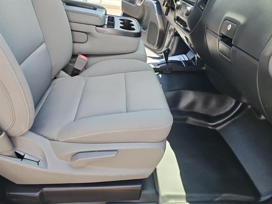 2018 GMC Sierra 1500 4WD Reg Cab 133.0", available for sale in Islip, New York | L.I. Auto Gallery. Islip, New York 2018 GMC Sierra 1500 4WD Reg Cab 133.0", available for sale in Islip, New York | L.I. Auto Gallery. Islip, New York