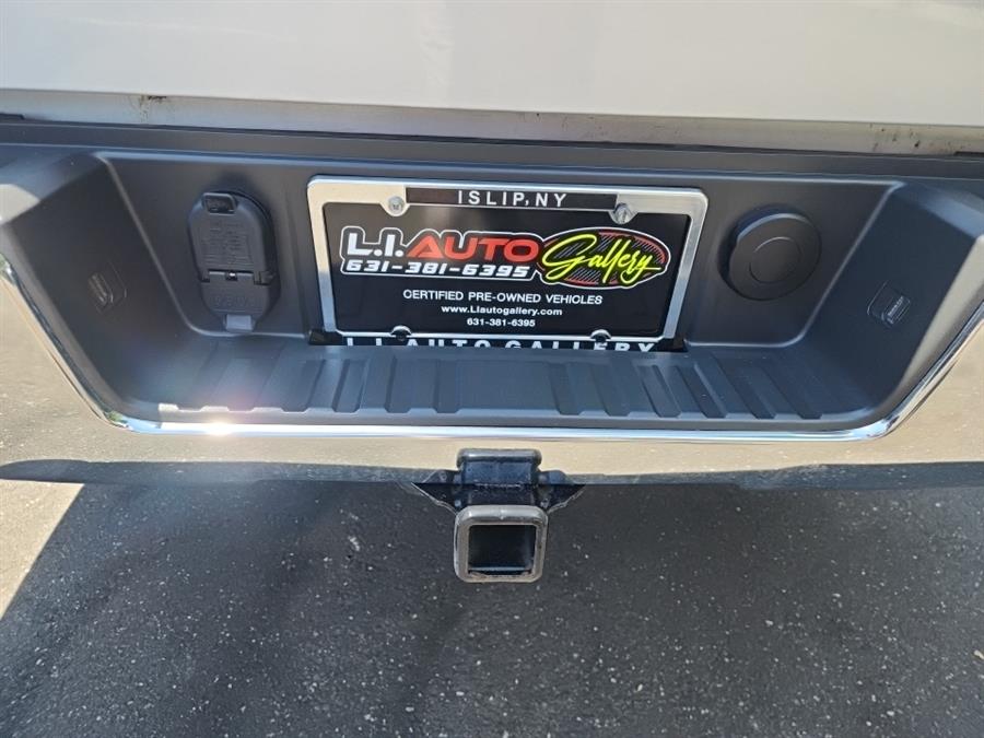 2018 GMC Sierra 1500 4WD Reg Cab 133.0", available for sale in Islip, New York | L.I. Auto Gallery. Islip, New York 2018 GMC Sierra 1500 4WD Reg Cab 133.0", available for sale in Islip, New York | L.I. Auto Gallery. Islip, New York