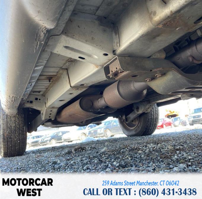 2004 Jeep Grand Cherokee 4dr Laredo 4WD, available for sale in Manchester, Connecticut | Motorcar West. Manchester, Connecticut 2004 Jeep Grand Cherokee 4dr Laredo 4WD, available for sale in Manchester, Connecticut | Motorcar West. Manchester, Connecticut