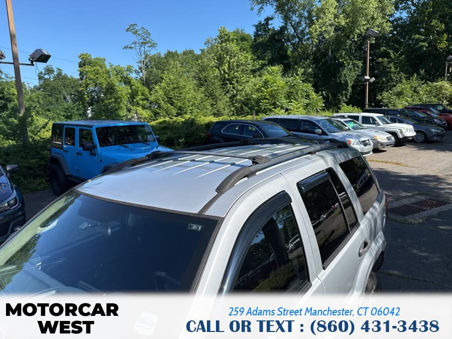 2004 Jeep Grand Cherokee 4dr Laredo 4WD, available for sale in Manchester, Connecticut | Motorcar West. Manchester, Connecticut 2004 Jeep Grand Cherokee 4dr Laredo 4WD, available for sale in Manchester, Connecticut | Motorcar West. Manchester, Connecticut