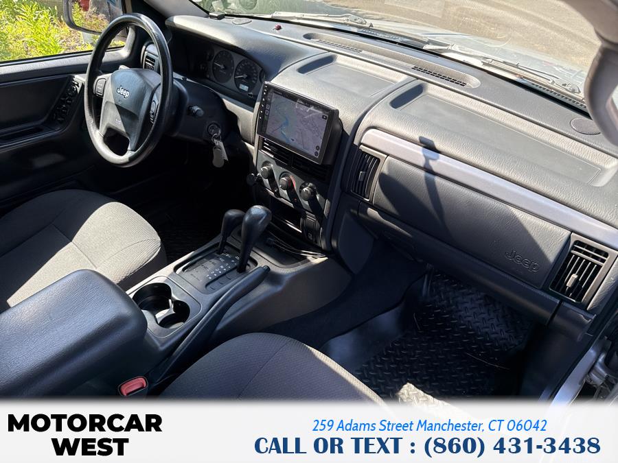 2004 Jeep Grand Cherokee 4dr Laredo 4WD, available for sale in Manchester, Connecticut | Motorcar West. Manchester, Connecticut 2004 Jeep Grand Cherokee 4dr Laredo 4WD, available for sale in Manchester, Connecticut | Motorcar West. Manchester, Connecticut
