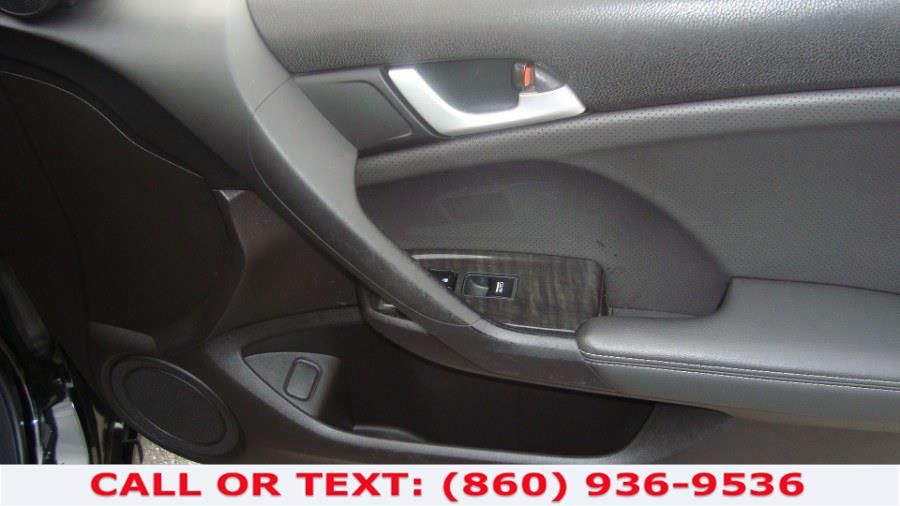 2013 Acura TSX 4dr Sdn I4 Auto, available for sale in Hartford, Connecticut | Lee Motors Sales Inc. Hartford, Connecticut 2013 Acura TSX 4dr Sdn I4 Auto, available for sale in Hartford, Connecticut | Lee Motors Sales Inc. Hartford, Connecticut
