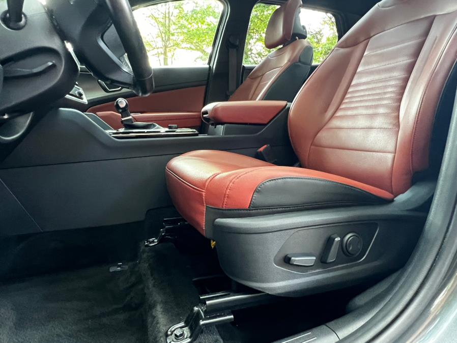 2023 Kia Sportage SX-Prestige FWD, available for sale in Irvington, New Jersey | Elis Motors Corp. Irvington, New Jersey 2023 Kia Sportage SX-Prestige FWD, available for sale in Irvington, New Jersey | Elis Motors Corp. Irvington, New Jersey