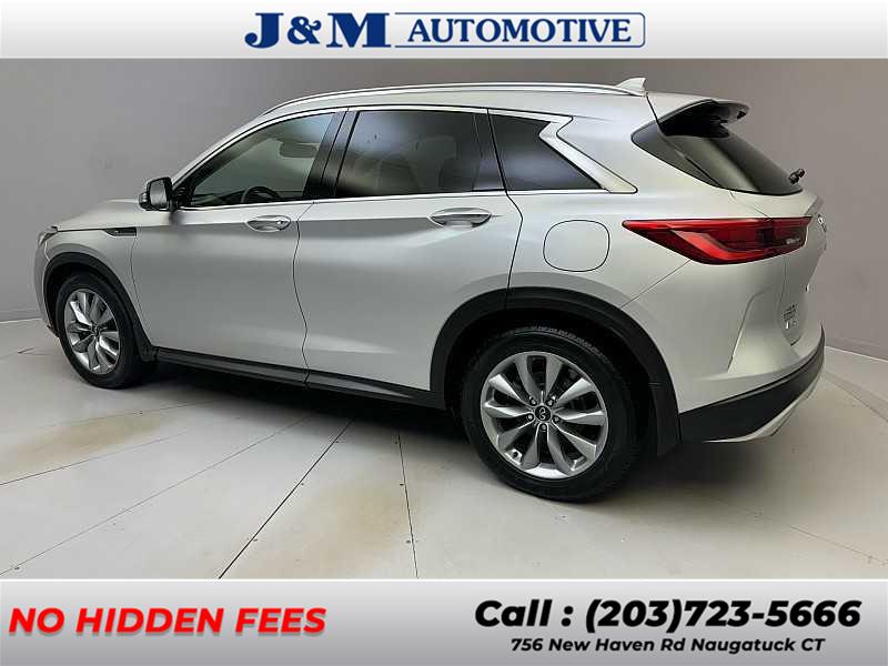 2021 Infiniti QX50 Essential photo 3