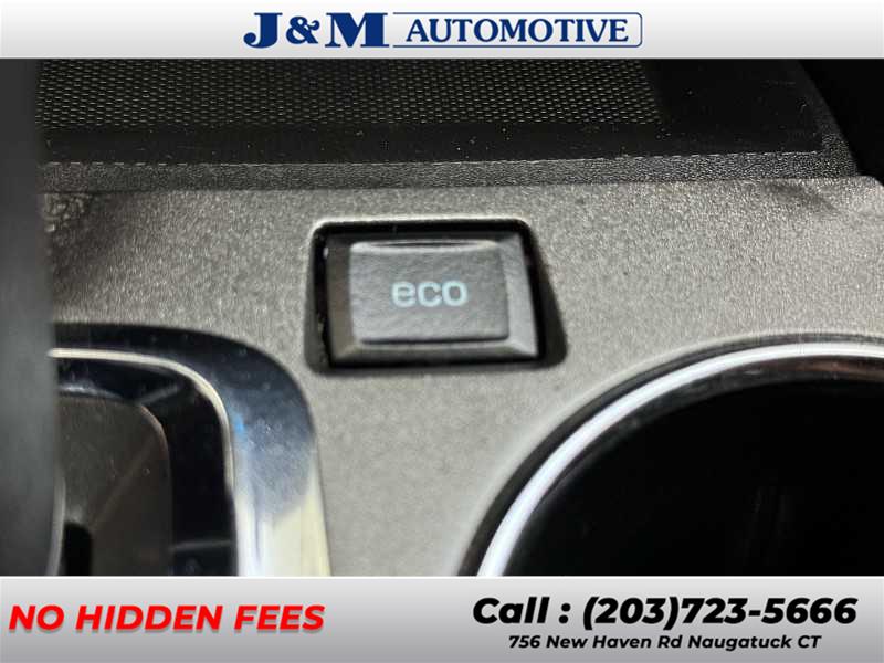 2014 Chevrolet Equinox LS, available for sale in Naugatuck, Connecticut | J&M Automotive Sls&Svc LLC. Naugatuck, Connecticut 2014 Chevrolet Equinox LS, available for sale in Naugatuck, Connecticut | J&M Automotive Sls&Svc LLC. Naugatuck, Connecticut