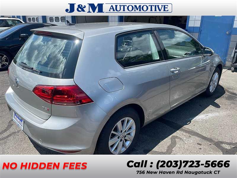 2015 Volkswagen Golf TSI S photo 3