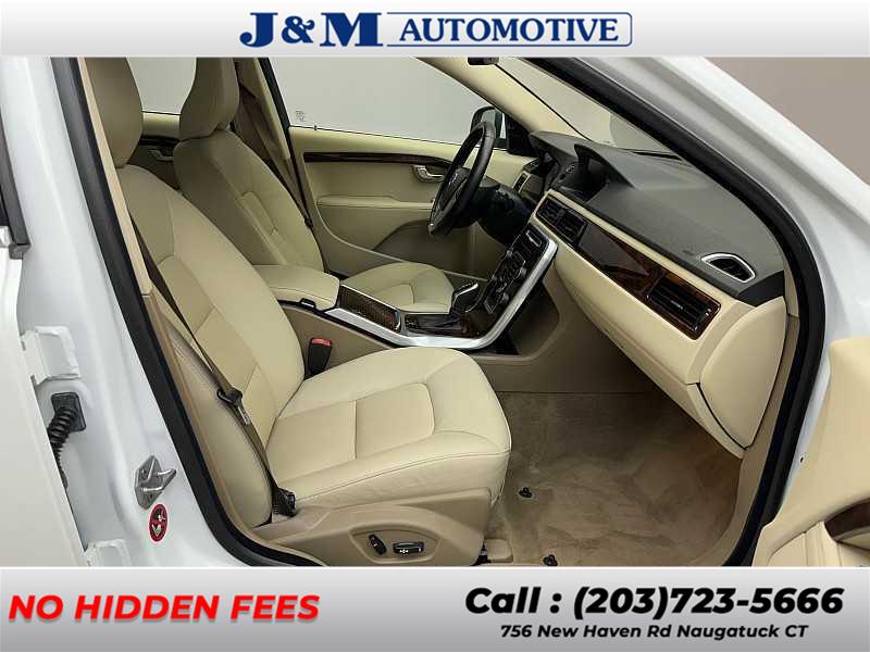 2015 Volvo S80 T6 Premier Plus, available for sale in Naugatuck, Connecticut | J&M Automotive Sls&Svc LLC. Naugatuck, Connecticut 2015 Volvo S80 T6 Premier Plus, available for sale in Naugatuck, Connecticut | J&M Automotive Sls&Svc LLC. Naugatuck, Connecticut