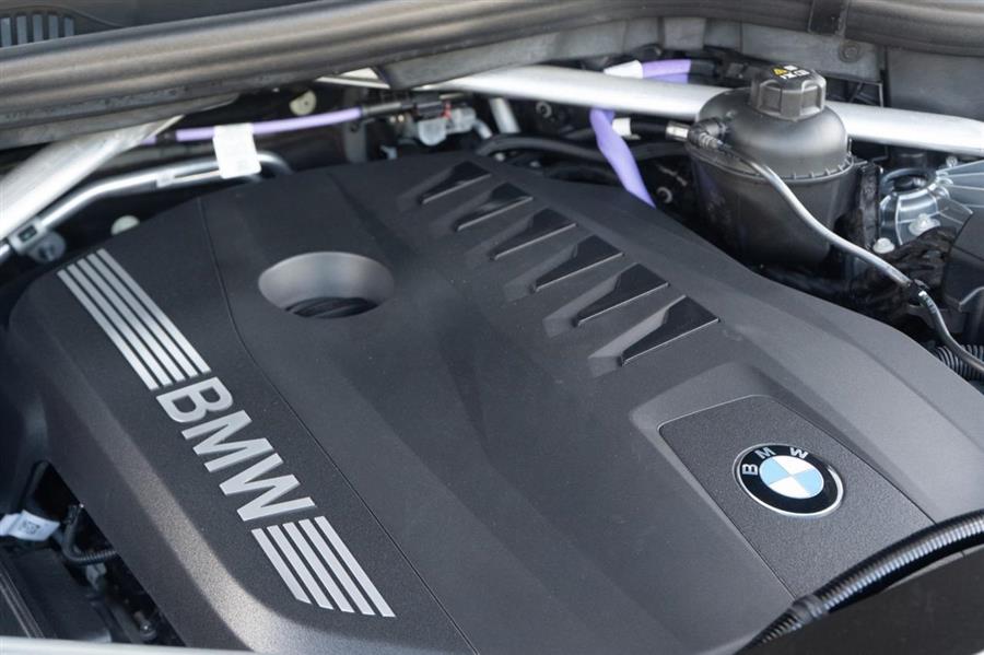 2025 BMW X6 xDrive40i, available for sale in Woodside, New York | Drive Central. Woodside, New York 2025 BMW X6 xDrive40i, available for sale in Woodside, New York | Drive Central. Woodside, New York