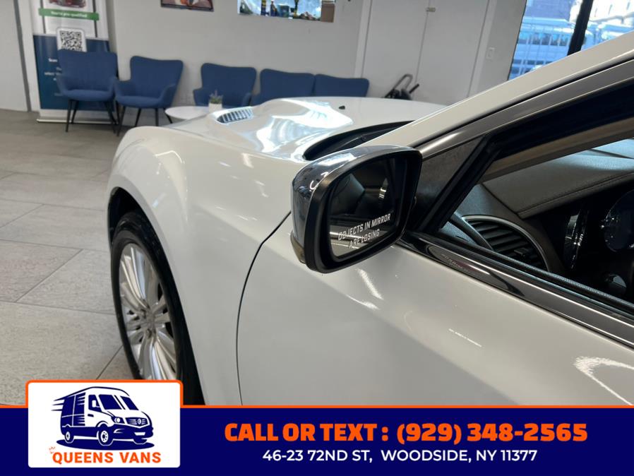 2011 Chrysler 300 4dr Sdn 300C AWD, available for sale in Woodside, New York | Queens Vans LLC. Woodside, New York 2011 Chrysler 300 4dr Sdn 300C AWD, available for sale in Woodside, New York | Queens Vans LLC. Woodside, New York