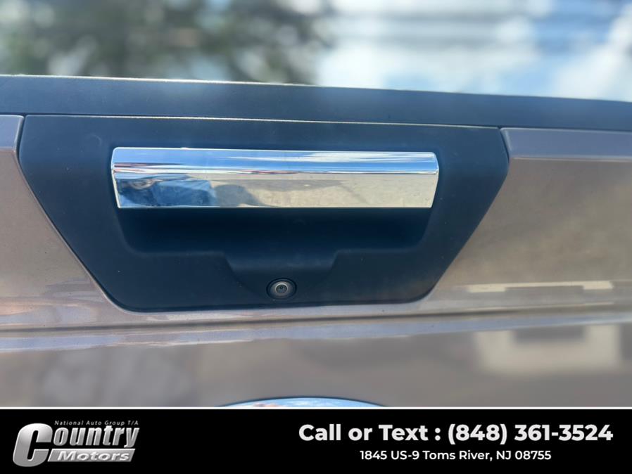 2019 Ford F-150 XLT 4WD SuperCab 6.5'' Box, available for sale in Toms River, New Jersey | Country Motors. Toms River, New Jersey 2019 Ford F-150 XLT 4WD SuperCab 6.5'' Box, available for sale in Toms River, New Jersey | Country Motors. Toms River, New Jersey
