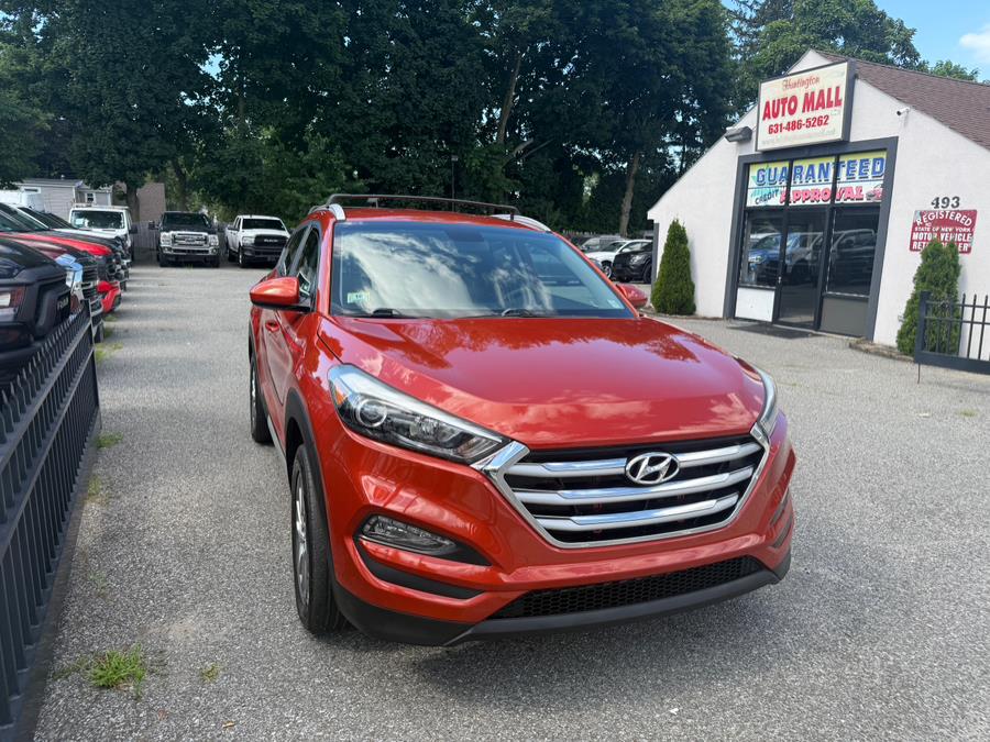 2017 Hyundai Tucson SE AWD, available for sale in Huntington Station, New York | Huntington Auto Mall. Huntington Station, New York 2017 Hyundai Tucson SE AWD, available for sale in Huntington Station, New York | Huntington Auto Mall. Huntington Station, New York
