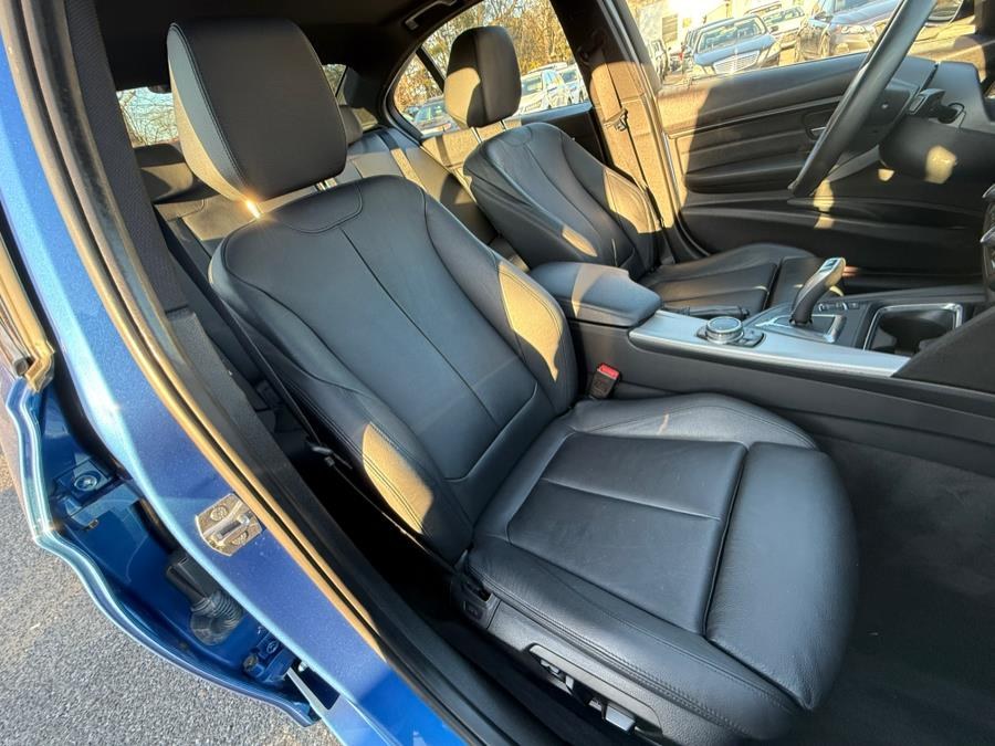2015 BMW 3 Series 4dr Sdn 328i xDrive AWD SULEV, available for sale in Huntington Station, New York | Huntington Auto Mall. Huntington Station, New York 2015 BMW 3 Series 4dr Sdn 328i xDrive AWD SULEV, available for sale in Huntington Station, New York | Huntington Auto Mall. Huntington Station, New York