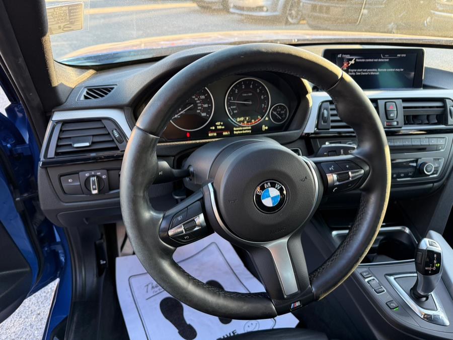 2015 BMW 3 Series 4dr Sdn 328i xDrive AWD SULEV, available for sale in Huntington Station, New York | Huntington Auto Mall. Huntington Station, New York 2015 BMW 3 Series 4dr Sdn 328i xDrive AWD SULEV, available for sale in Huntington Station, New York | Huntington Auto Mall. Huntington Station, New York