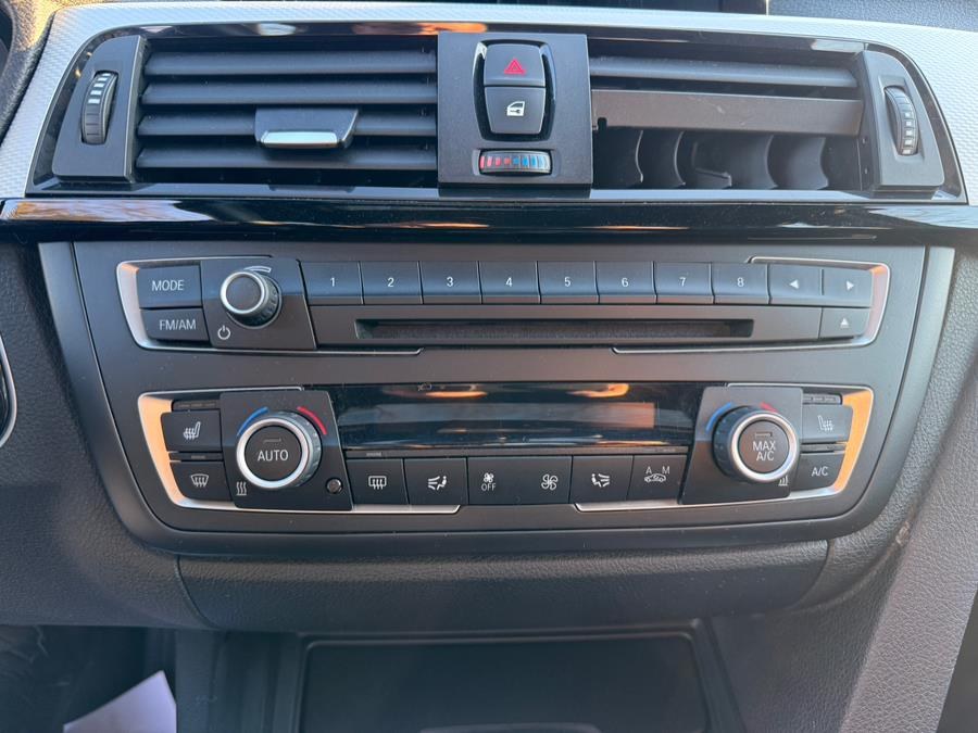 2015 BMW 3 Series 4dr Sdn 328i xDrive AWD SULEV, available for sale in Huntington Station, New York | Huntington Auto Mall. Huntington Station, New York 2015 BMW 3 Series 4dr Sdn 328i xDrive AWD SULEV, available for sale in Huntington Station, New York | Huntington Auto Mall. Huntington Station, New York