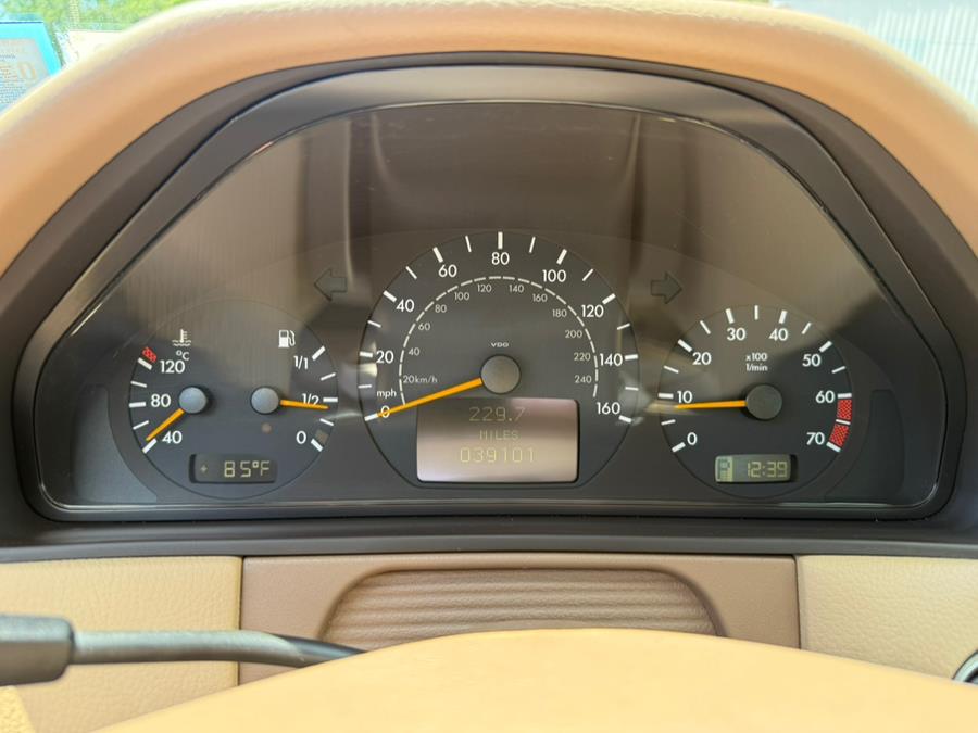 2000 Mercedes-Benz E-Class 4dr Sdn 3.2L, available for sale in West Babylon, New York | Best Buy Auto Stop. West Babylon, New York 2000 Mercedes-Benz E-Class 4dr Sdn 3.2L, available for sale in West Babylon, New York | Best Buy Auto Stop. West Babylon, New York
