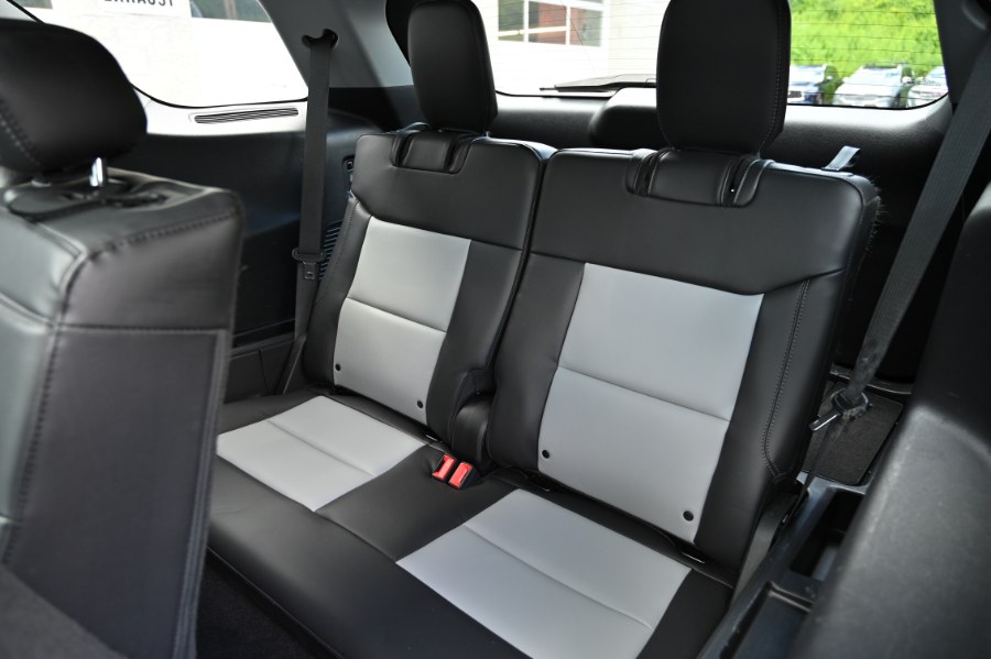 2022 Ford Explorer XLT 4WD, available for sale in Waterbury, Connecticut | Highline Car Connection. Waterbury, Connecticut 2022 Ford Explorer XLT 4WD, available for sale in Waterbury, Connecticut | Highline Car Connection. Waterbury, Connecticut