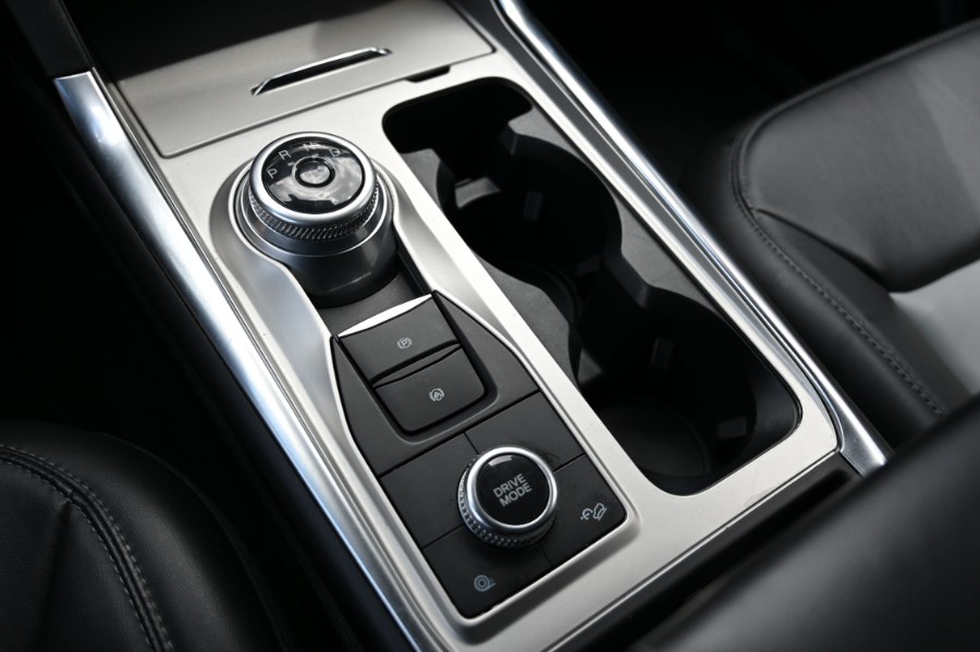 2022 Ford Explorer XLT 4WD, available for sale in Waterbury, Connecticut | Highline Car Connection. Waterbury, Connecticut 2022 Ford Explorer XLT 4WD, available for sale in Waterbury, Connecticut | Highline Car Connection. Waterbury, Connecticut