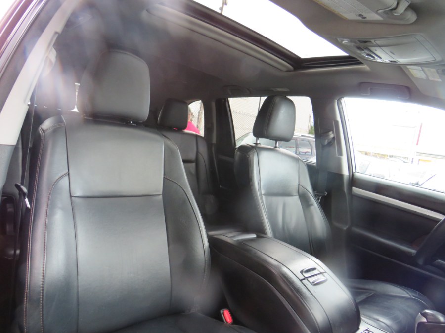 2015 Toyota Highlander XLE AWD V6, available for sale in Middle Village, New York | Road Masters II INC. Middle Village, New York 2015 Toyota Highlander XLE AWD V6, available for sale in Middle Village, New York | Road Masters II INC. Middle Village, New York