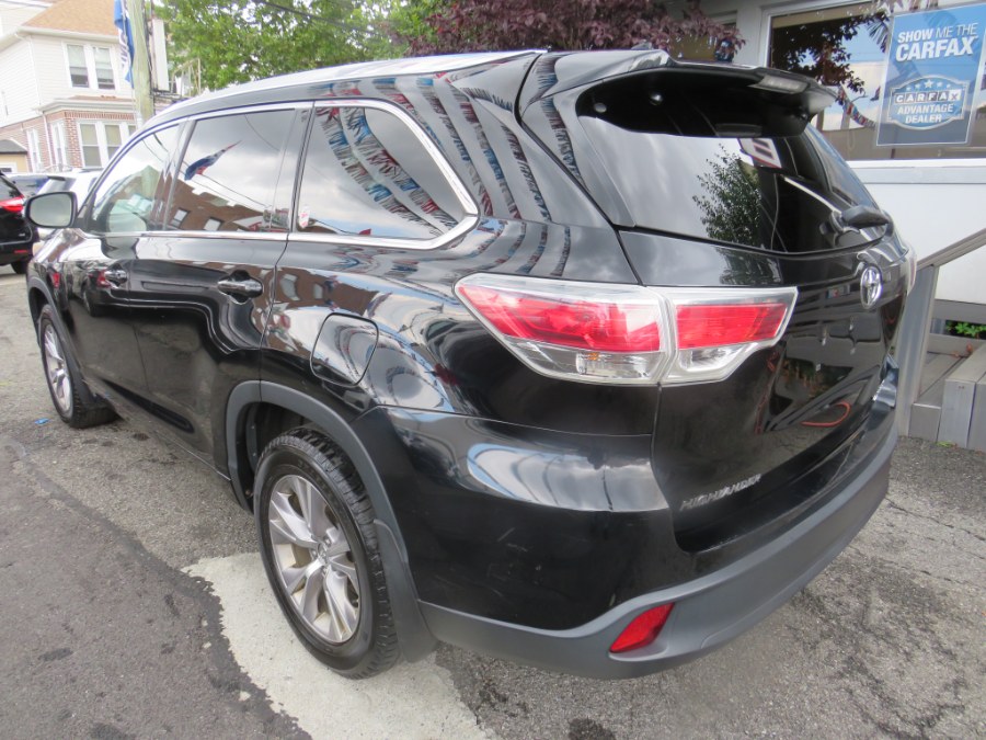 2015 Toyota Highlander XLE AWD V6, available for sale in Middle Village, New York | Road Masters II INC. Middle Village, New York 2015 Toyota Highlander XLE AWD V6, available for sale in Middle Village, New York | Road Masters II INC. Middle Village, New York