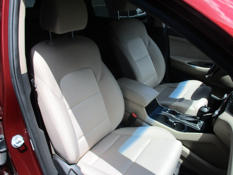 2017 Hyundai Tucson SE AWD, available for sale in Meriden, Connecticut | Cos Central Auto. Meriden, Connecticut 2017 Hyundai Tucson SE AWD, available for sale in Meriden, Connecticut | Cos Central Auto. Meriden, Connecticut