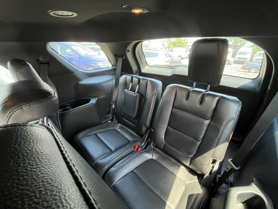 2018 Ford Explorer XLT 4WD, available for sale in Rosedale, New York | Sunrise Auto Sales. Rosedale, New York 2018 Ford Explorer XLT 4WD, available for sale in Rosedale, New York | Sunrise Auto Sales. Rosedale, New York
