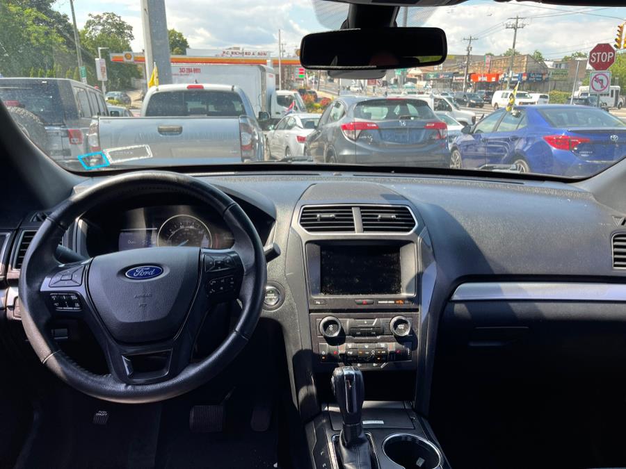 2018 Ford Explorer XLT 4WD, available for sale in Rosedale, New York | Sunrise Auto Sales. Rosedale, New York 2018 Ford Explorer XLT 4WD, available for sale in Rosedale, New York | Sunrise Auto Sales. Rosedale, New York