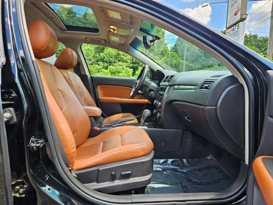 2012 Ford Fusion 4dr Sdn SEL AWD Leather + sunroof, available for sale in East Windsor, Connecticut | Toro Auto. East Windsor, Connecticut 2012 Ford Fusion 4dr Sdn SEL AWD Leather + sunroof, available for sale in East Windsor, Connecticut | Toro Auto. East Windsor, Connecticut