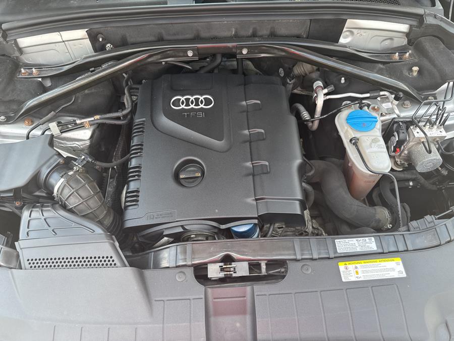 2011 Audi Q5 quattro 4dr 2.0T Premium, available for sale in Little Ferry, New Jersey | Victoria Preowned Autos Inc. Little Ferry, New Jersey 2011 Audi Q5 quattro 4dr 2.0T Premium, available for sale in Little Ferry, New Jersey | Victoria Preowned Autos Inc. Little Ferry, New Jersey