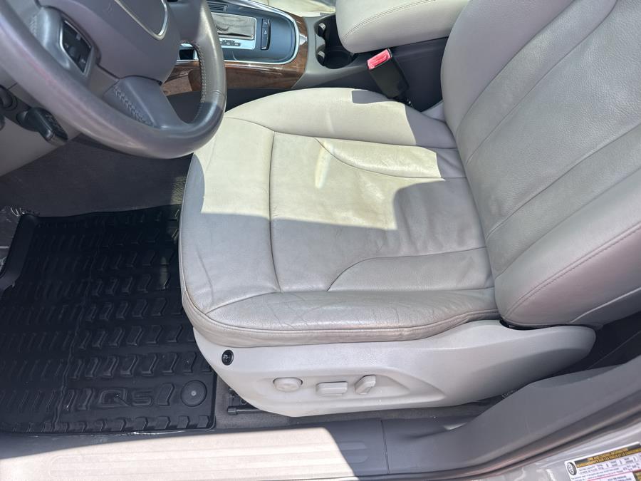 2011 Audi Q5 quattro 4dr 2.0T Premium, available for sale in Little Ferry, New Jersey | Victoria Preowned Autos Inc. Little Ferry, New Jersey 2011 Audi Q5 quattro 4dr 2.0T Premium, available for sale in Little Ferry, New Jersey | Victoria Preowned Autos Inc. Little Ferry, New Jersey