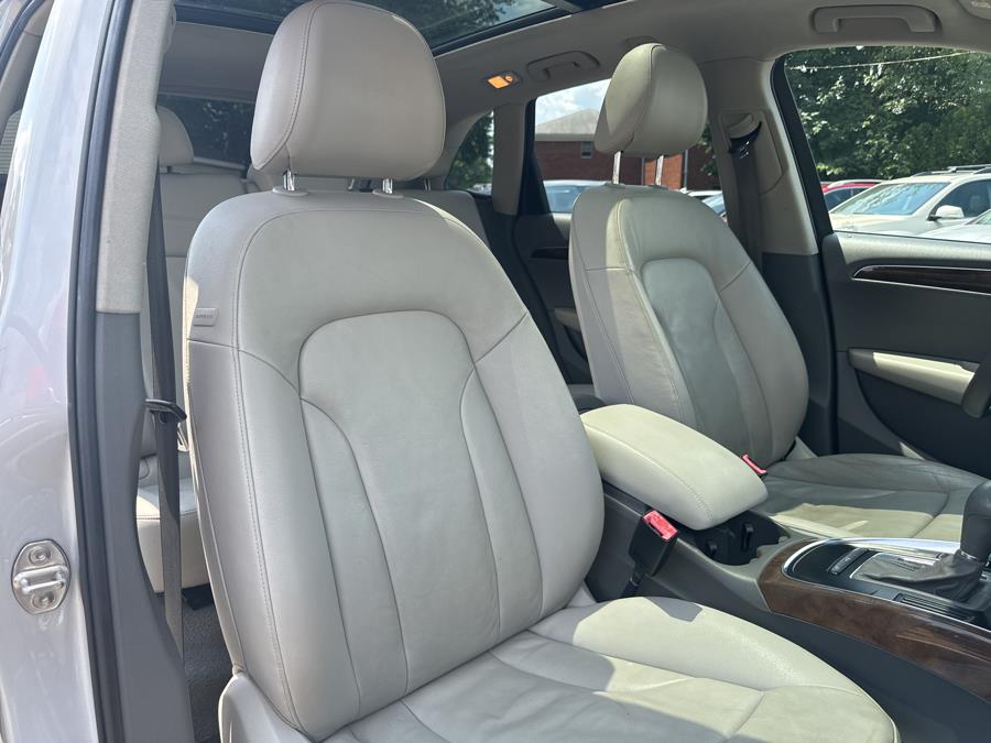 2011 Audi Q5 quattro 4dr 2.0T Premium, available for sale in Little Ferry, New Jersey | Victoria Preowned Autos Inc. Little Ferry, New Jersey 2011 Audi Q5 quattro 4dr 2.0T Premium, available for sale in Little Ferry, New Jersey | Victoria Preowned Autos Inc. Little Ferry, New Jersey