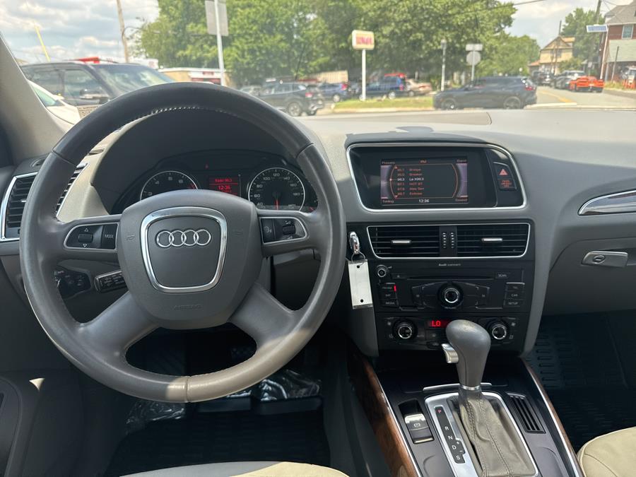 2011 Audi Q5 quattro 4dr 2.0T Premium, available for sale in Little Ferry, New Jersey | Victoria Preowned Autos Inc. Little Ferry, New Jersey 2011 Audi Q5 quattro 4dr 2.0T Premium, available for sale in Little Ferry, New Jersey | Victoria Preowned Autos Inc. Little Ferry, New Jersey