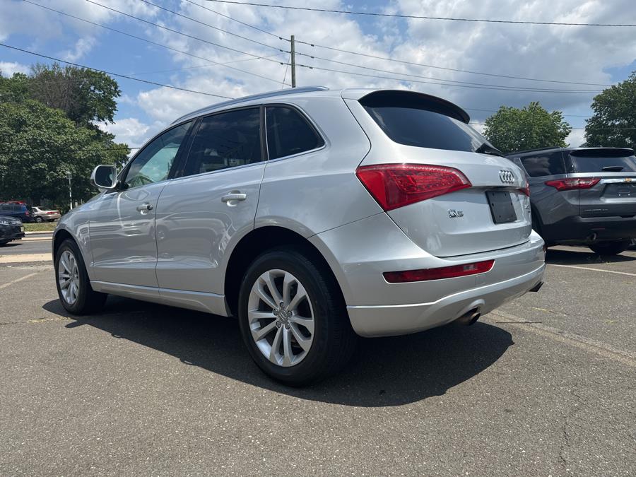 2011 Audi Q5 quattro 4dr 2.0T Premium, available for sale in Little Ferry, New Jersey | Victoria Preowned Autos Inc. Little Ferry, New Jersey 2011 Audi Q5 quattro 4dr 2.0T Premium, available for sale in Little Ferry, New Jersey | Victoria Preowned Autos Inc. Little Ferry, New Jersey